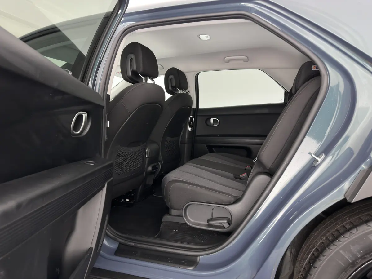 Style 58 kWh (3-Fase-11kW) {SoH-86%} (INCL.BTW) *HEAT-PUMP | FULL-LED | ADAPTIVE-CRUISE | COMFORT-SEATS | CAMERA | KEYLESS | PRIVACY-GLASS | DAB+ | ECC | PDC | CRUISE | TOWBAR | 19''ALU*