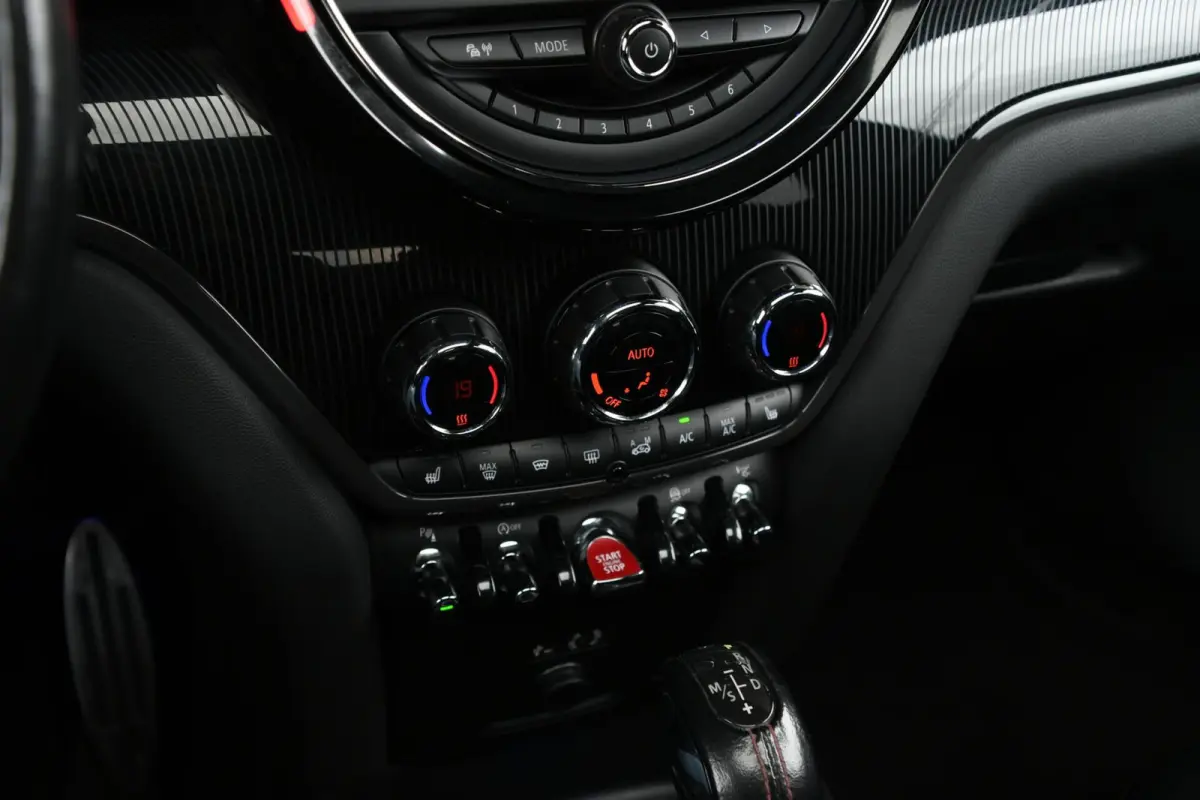 2.0 John Cooper Works ALL4 Chili PANO | LEDER | HEAD UP