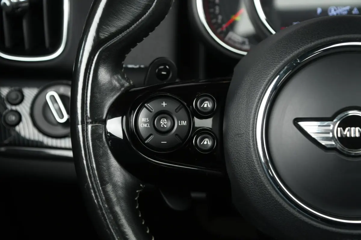 2.0 John Cooper Works ALL4 Chili PANO | LEDER | HEAD UP
