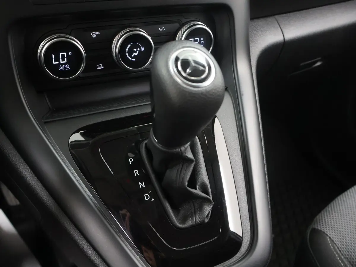 112 Pro L1 51 kWh | 280 KM RANGE | NAVIGATIE | PARKEERSENSOREN | 2-ZITS | TREKHAAK