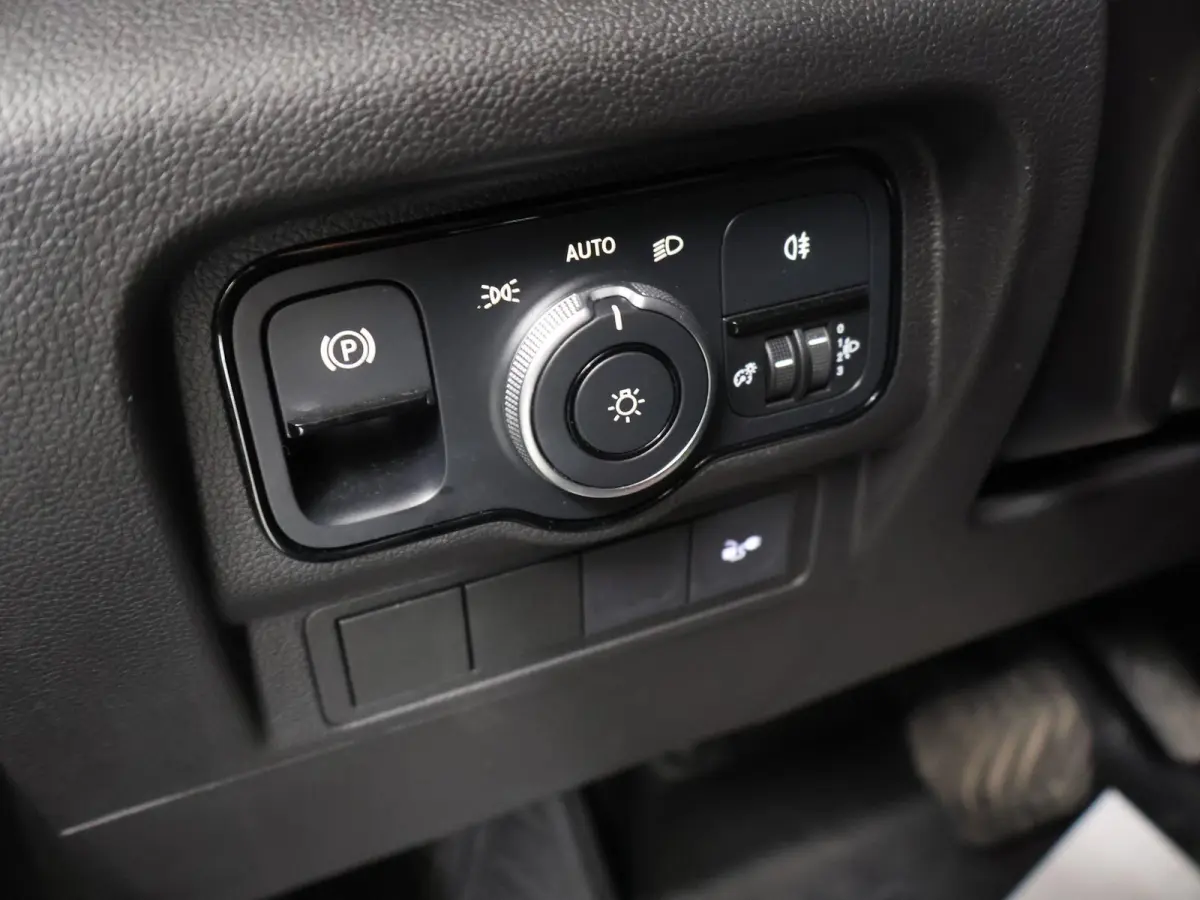 112 Pro L1 51 kWh | 280 KM RANGE | NAVIGATIE | PARKEERSENSOREN | 2-ZITS | TREKHAAK