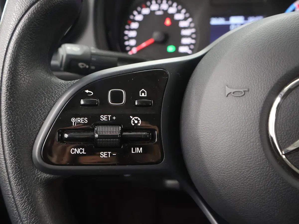 112 Pro L1 51 kWh | 280 KM RANGE | NAVIGATIE | PARKEERSENSOREN | 2-ZITS | TREKHAAK
