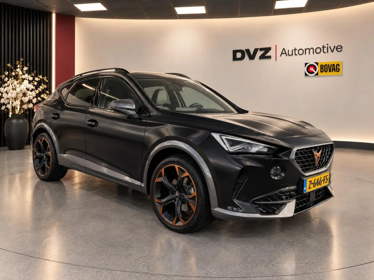 1.4 e-Hybrid Business | 19" LMV Copper | Camera | ACC | Sfeer