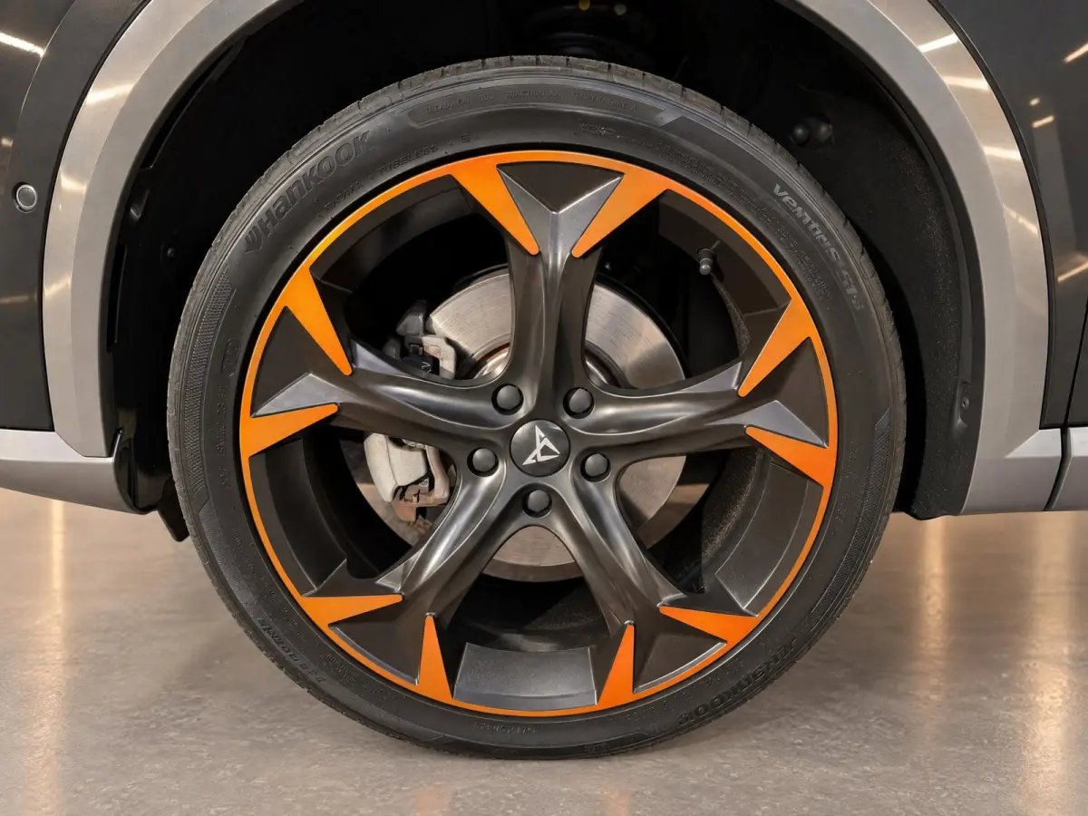 1.4 e-Hybrid Business | 19" LMV Copper | Camera | ACC | Sfeer