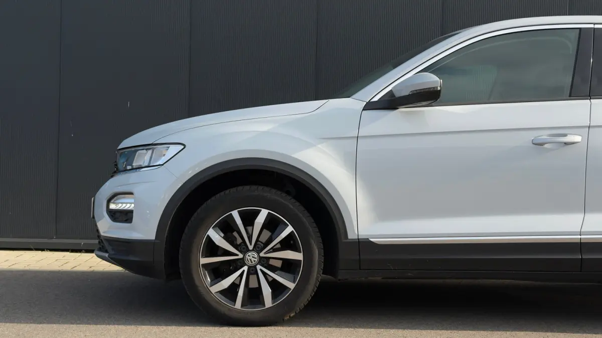 115pk 1.0 TSI Life Business | Carplay | Stoelverwarming | Airco | Navigatie | 17" |