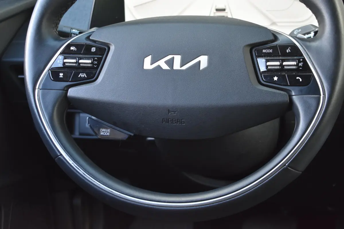 Air 58 kWh SOH 100% | NAP | STOELVERWARMING | STUURVERWARMING | ADAPTIEVE CRUISE CONTROLE
