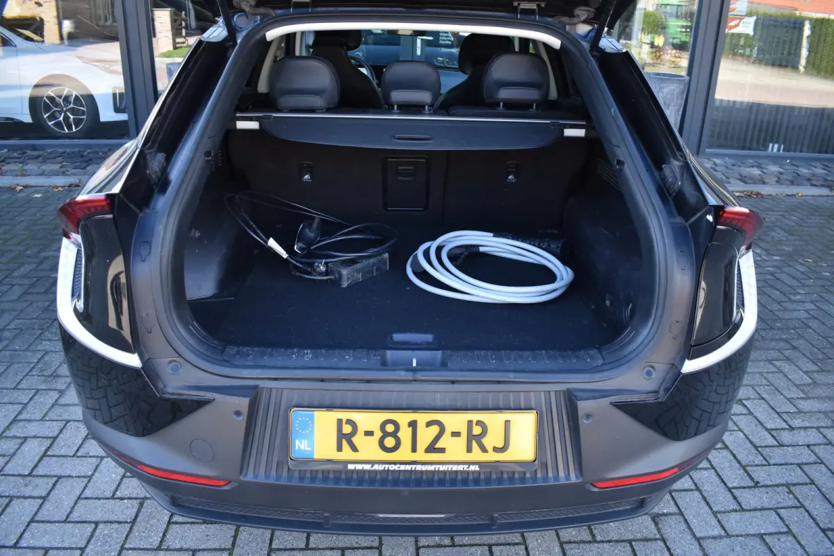 Air 58 kWh SOH 100% | NAP | STOELVERWARMING | STUURVERWARMING | ADAPTIEVE CRUISE CONTROLE