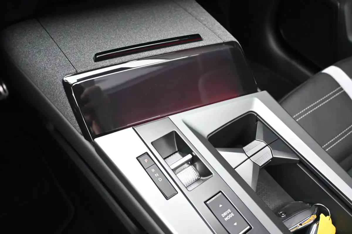 Ultimate AWD 73 kWh 325pk Tot 8 Jaar Garantie! | Vol-Leder | LED-Matrix | Stoelmassage | Stuur/Stoelverwarming | Adaptive Cruise | Elektr. Achterklep | !!