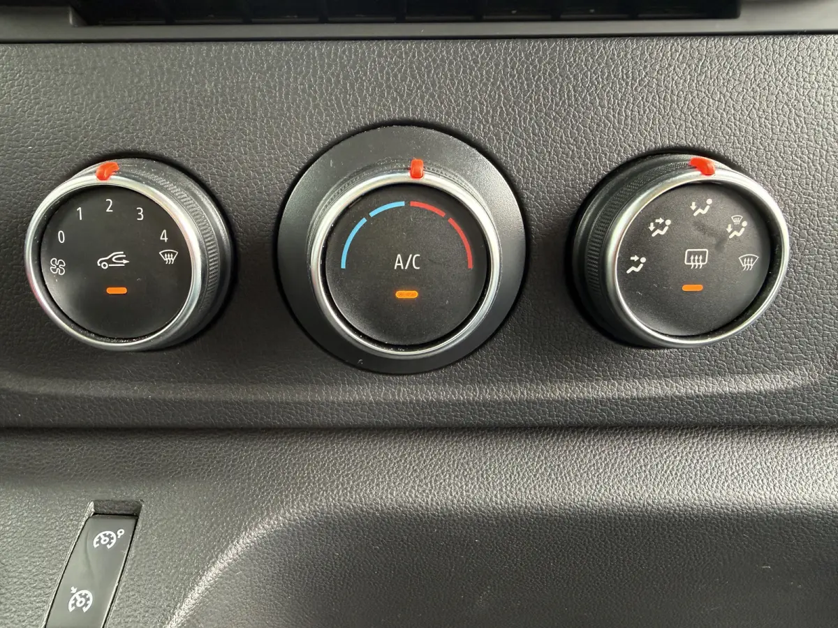 L3H3 LED Cruise Control Airco Bluetooth