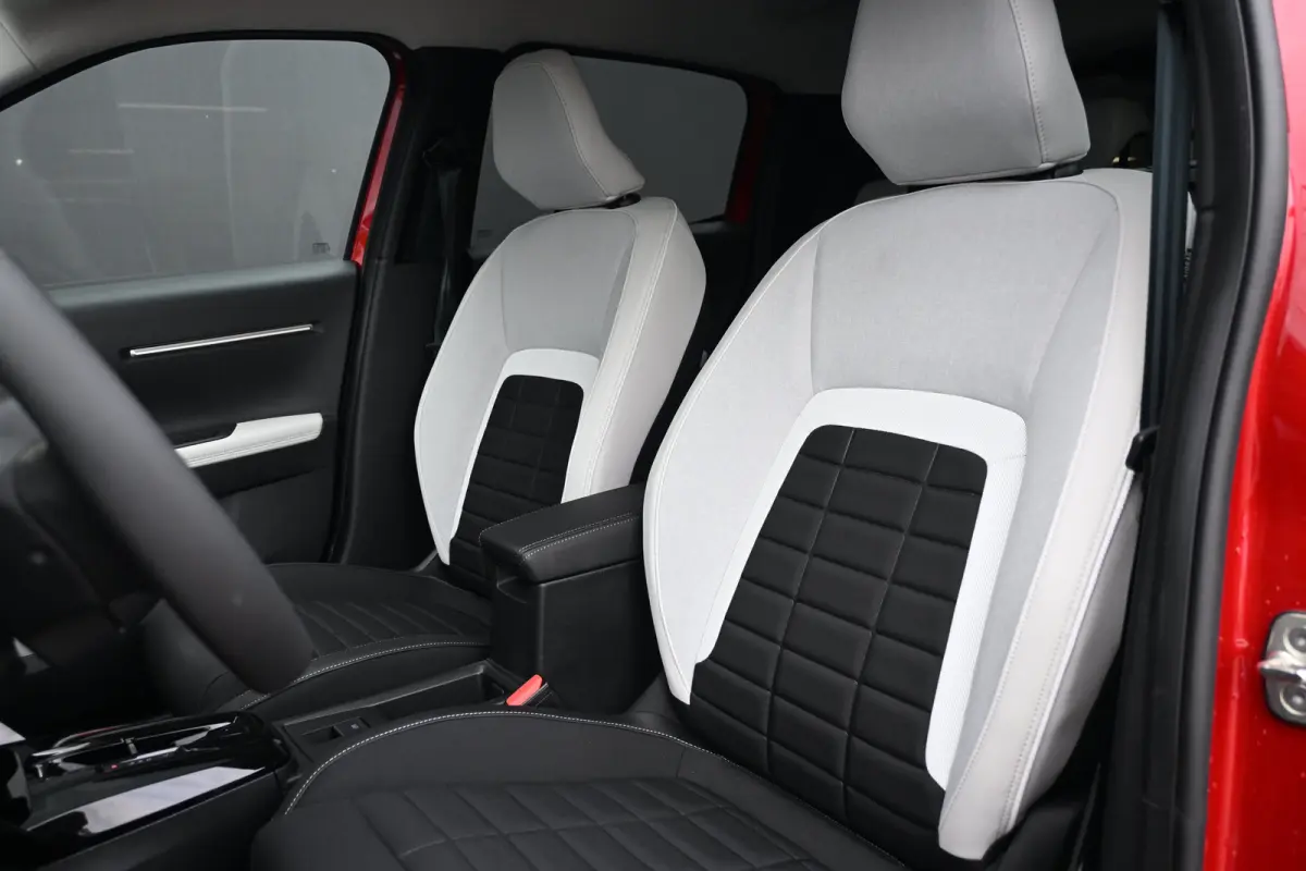 Max 113pk Comfort Range 44 kWh | Achteruitrijcamera | Navigatie | Climate Control | Comfort-Stoelen | !!