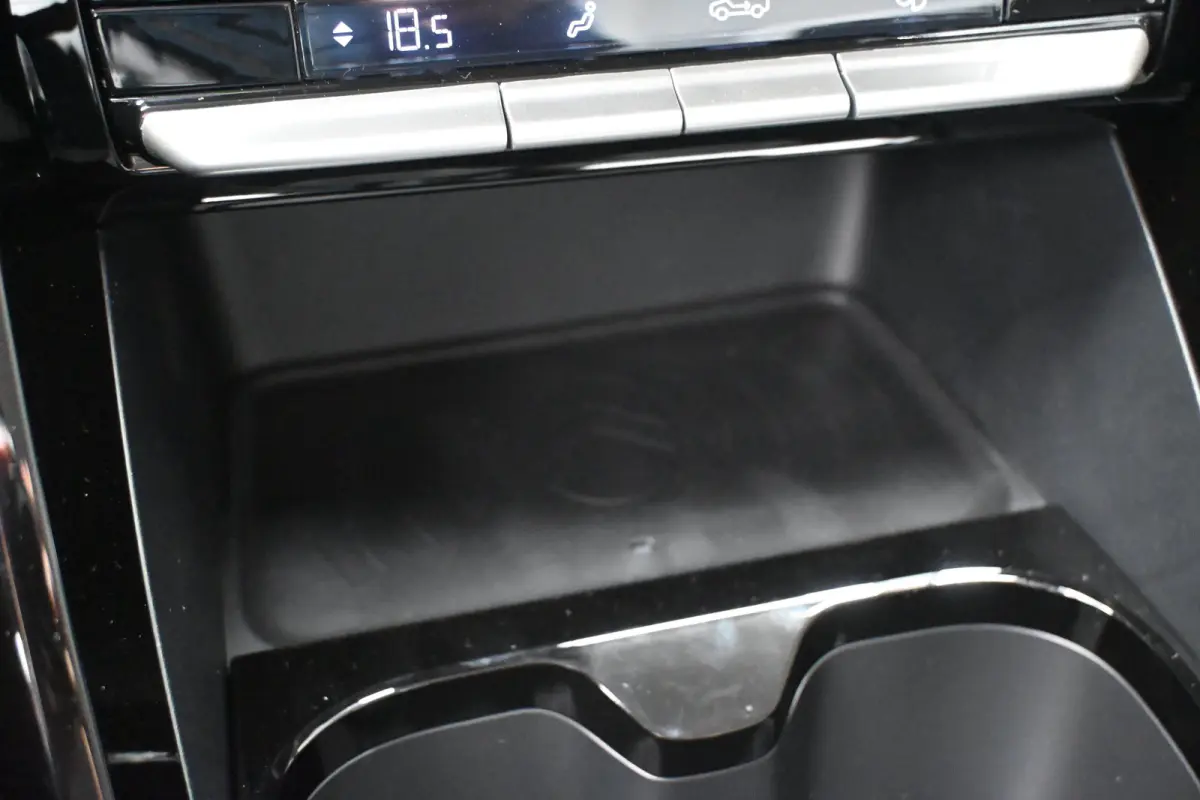 Max 113pk Comfort Range 44 kWh | Achteruitrijcamera | Navigatie | Climate Control | Comfort-Stoelen | !!