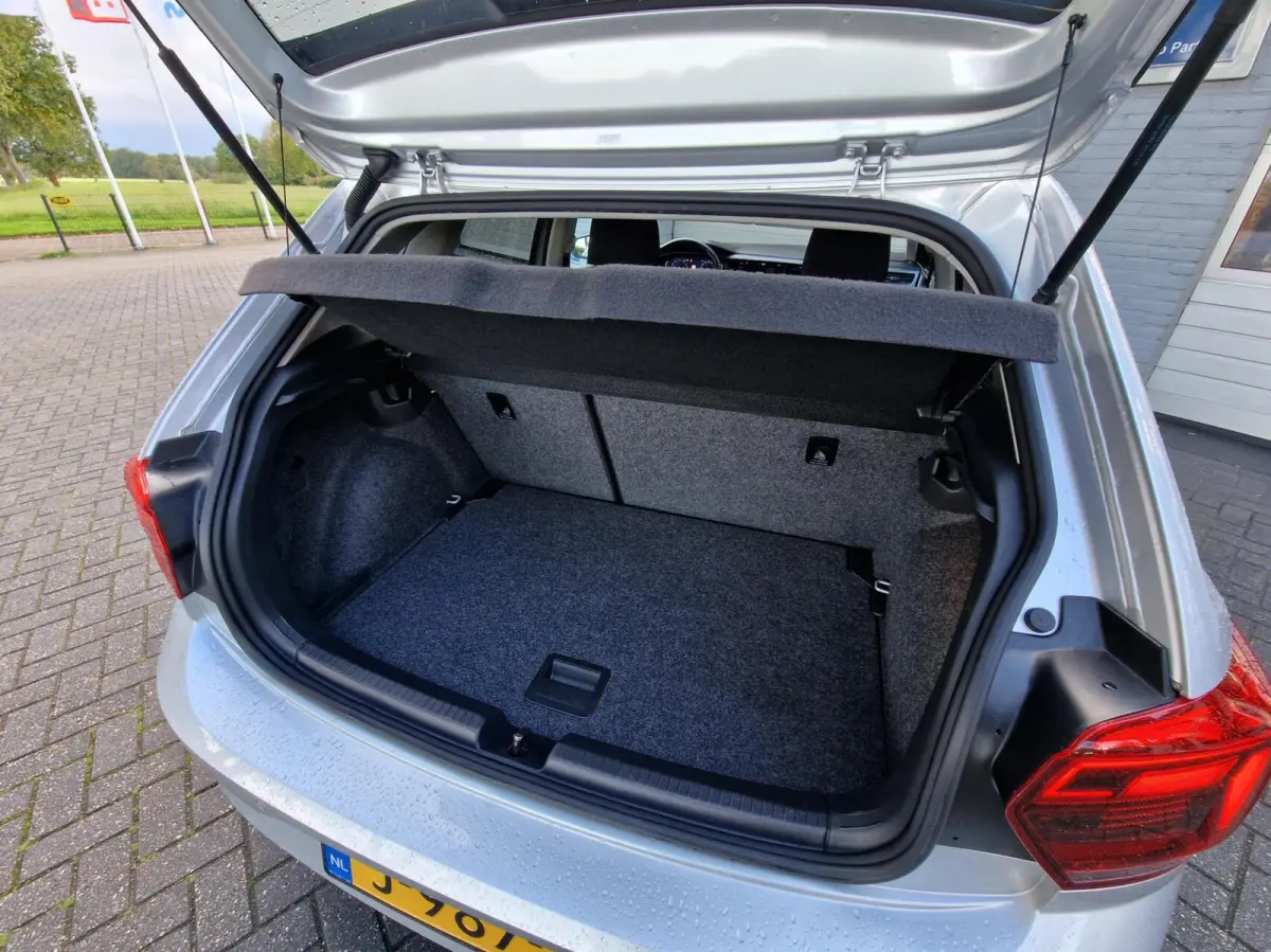 1.0 TSI DSG Comfortline|R-line|LED|ACC|Navi|Carplay|Airco|Camera|Automaat|
