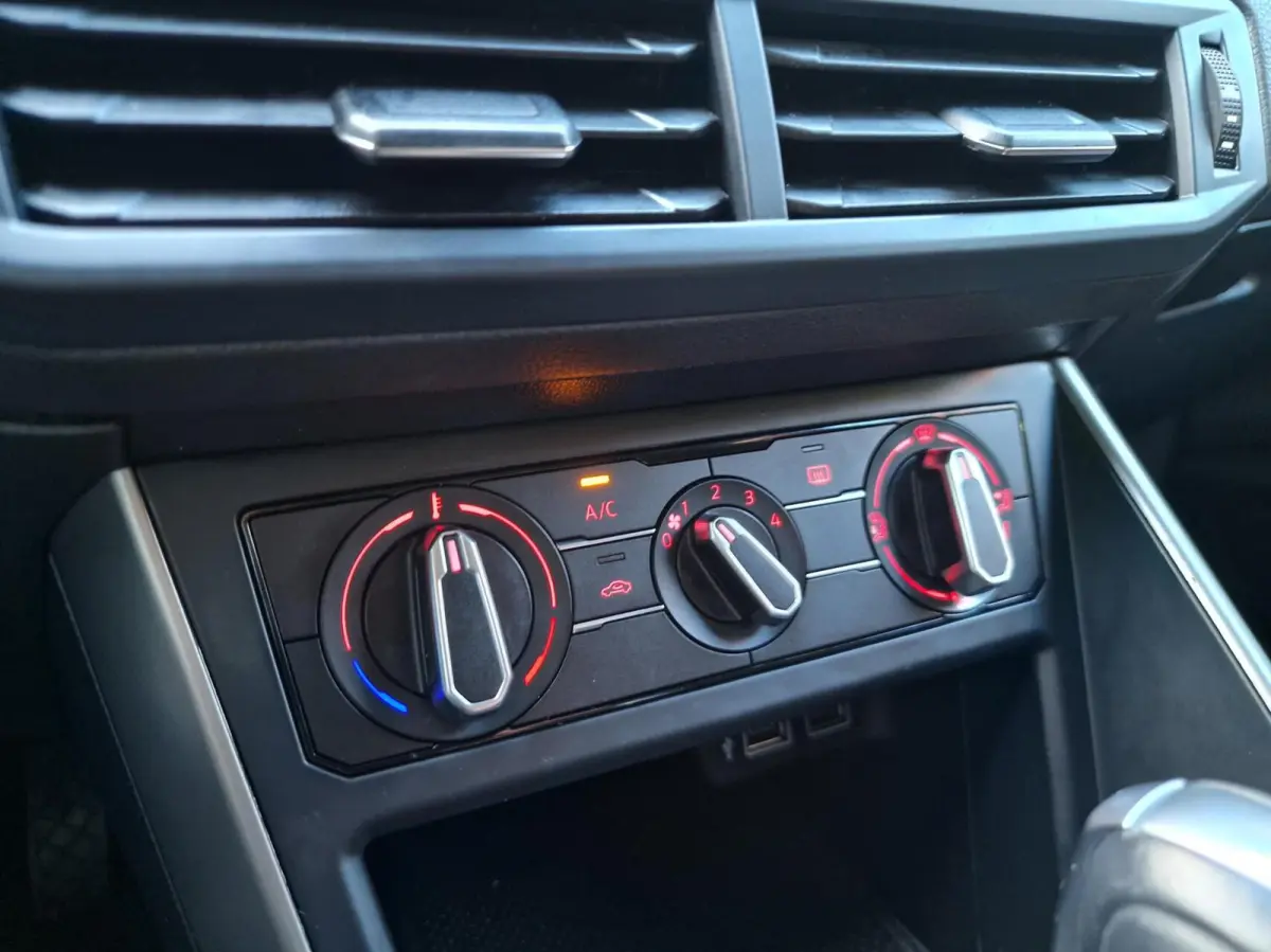1.0 TSI DSG Comfortline|R-line|LED|ACC|Navi|Carplay|Airco|Camera|Automaat|