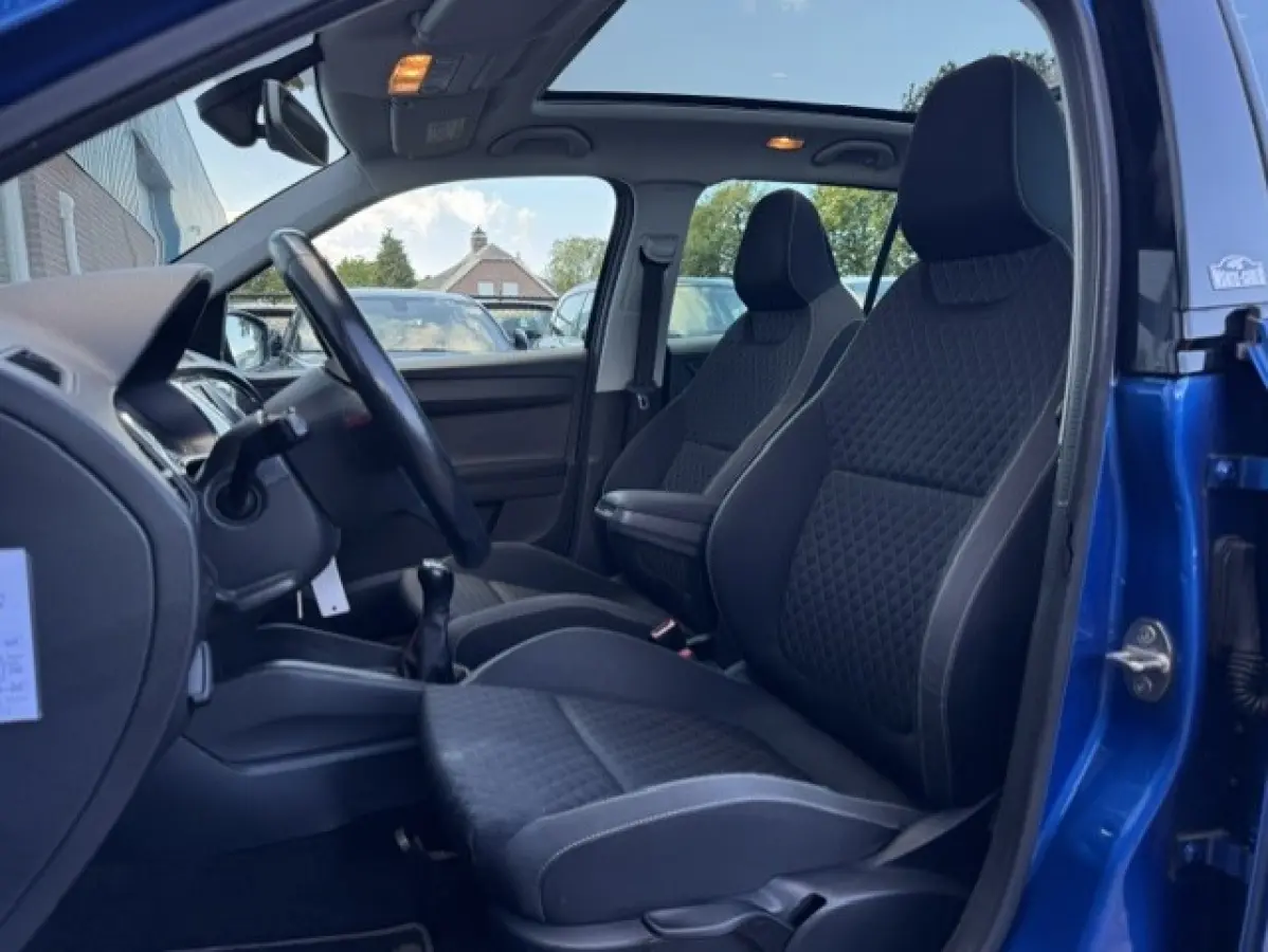 1.0 TSI Monte Carlo -LED-Stoelverwarming-Climate-Panorama dak - Sportstoelen - Parkeersensoren - 12 maanden garantie
