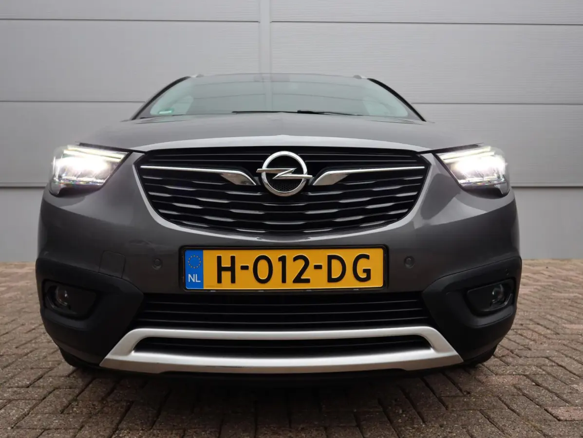 1.2 Turbo 120 Jaar (Vol-Opties!) NL-auto