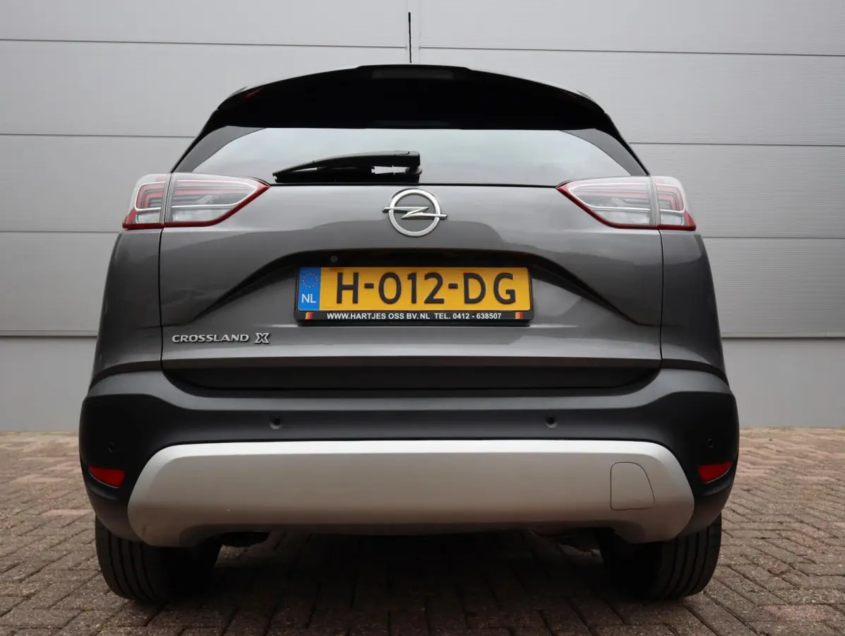 1.2 Turbo 120 Jaar (Vol-Opties!) NL-auto