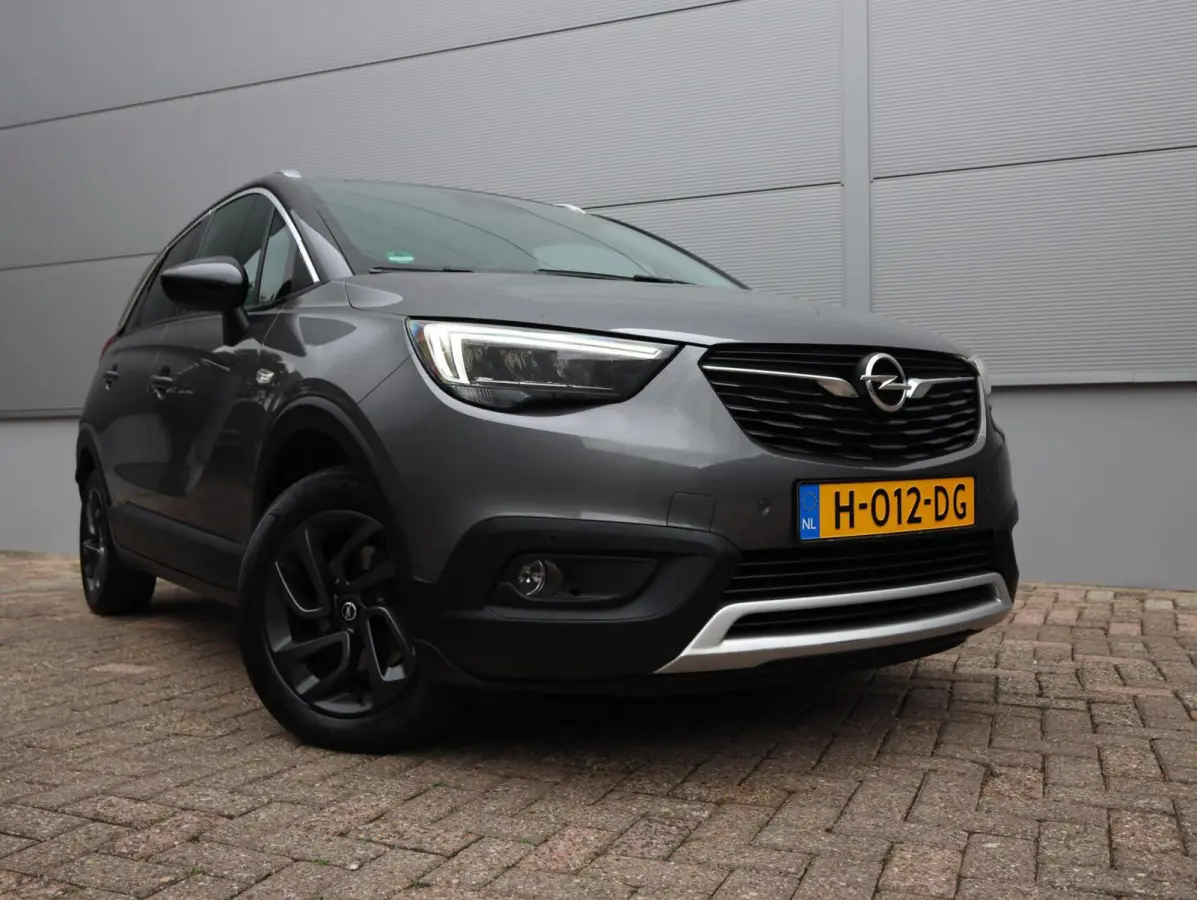1.2 Turbo 120 Jaar (Vol-Opties!) NL-auto