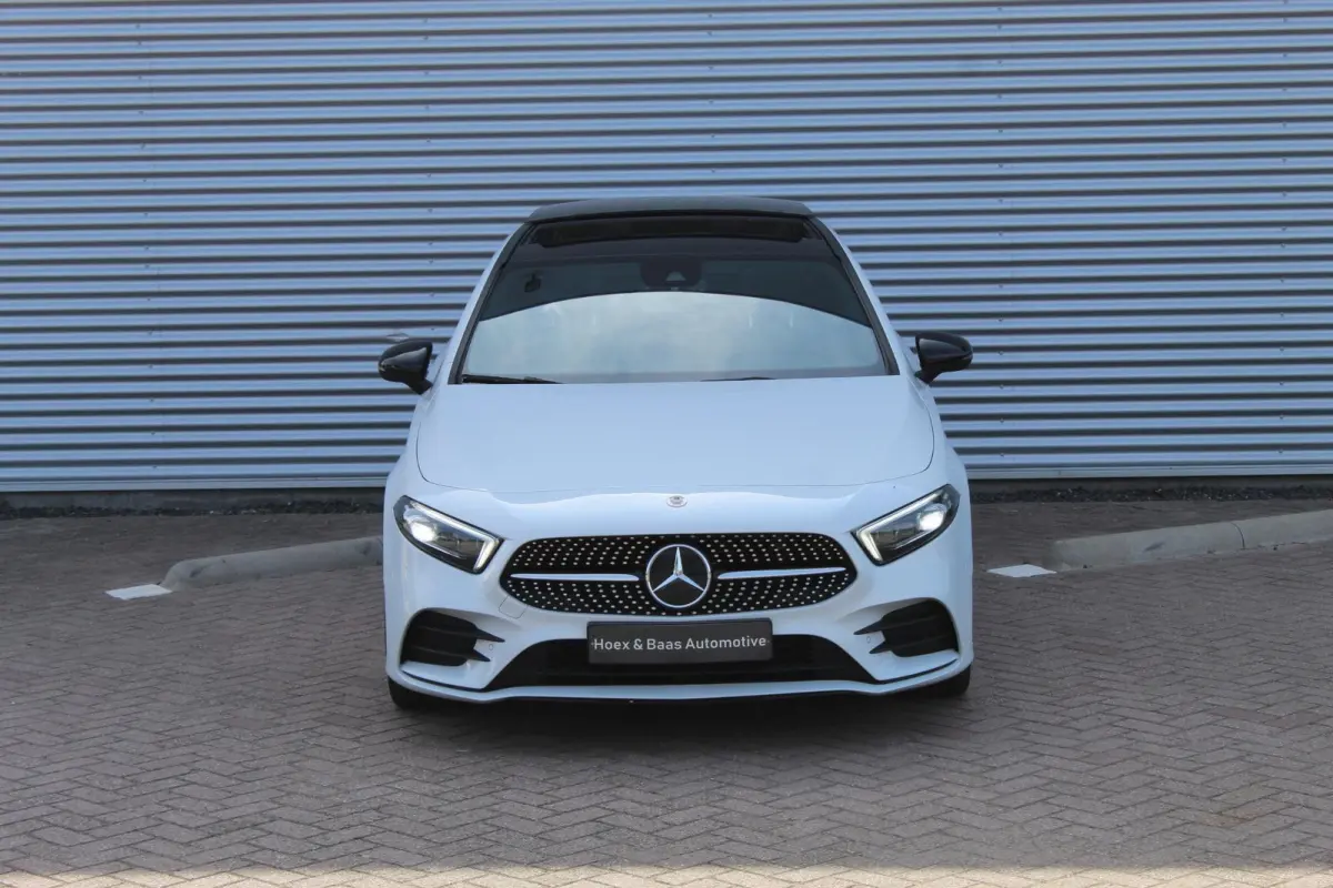 180 AMG Line/Pano/Dodehoek/Sfeer/Trekhaak
