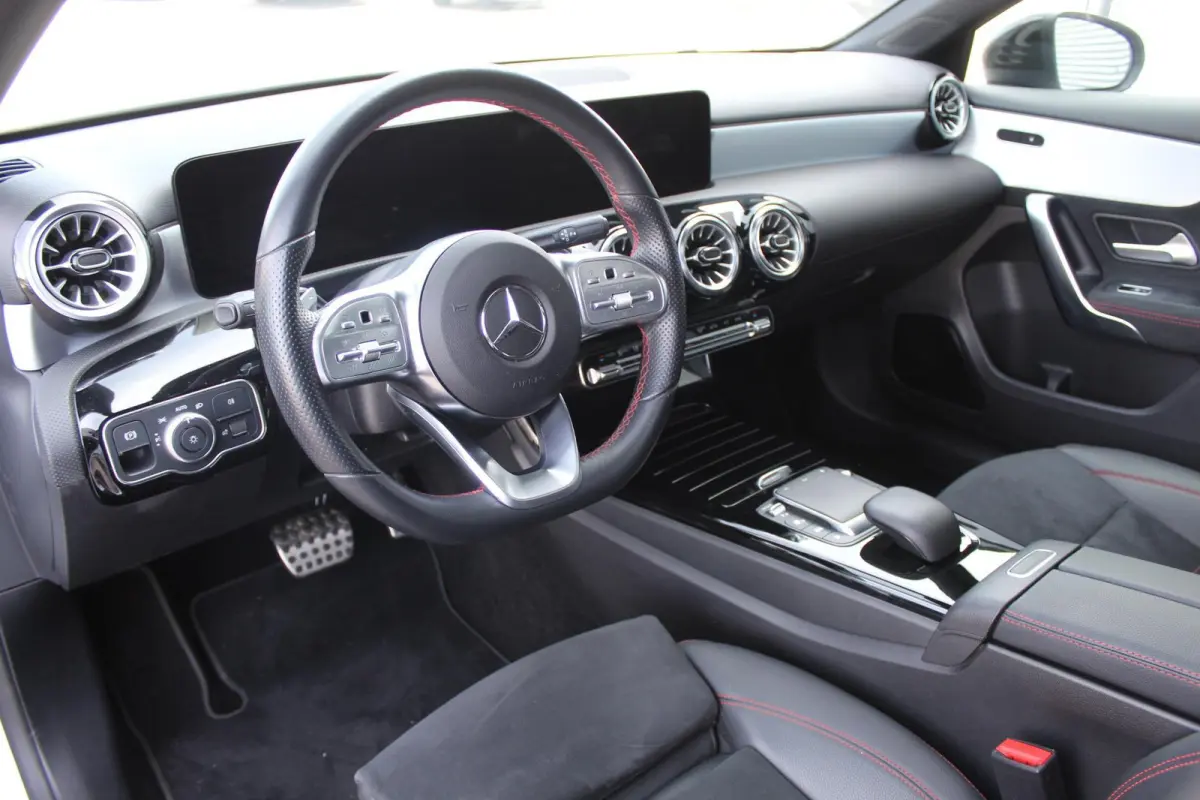 180 AMG Line/Pano/Dodehoek/Sfeer/Trekhaak