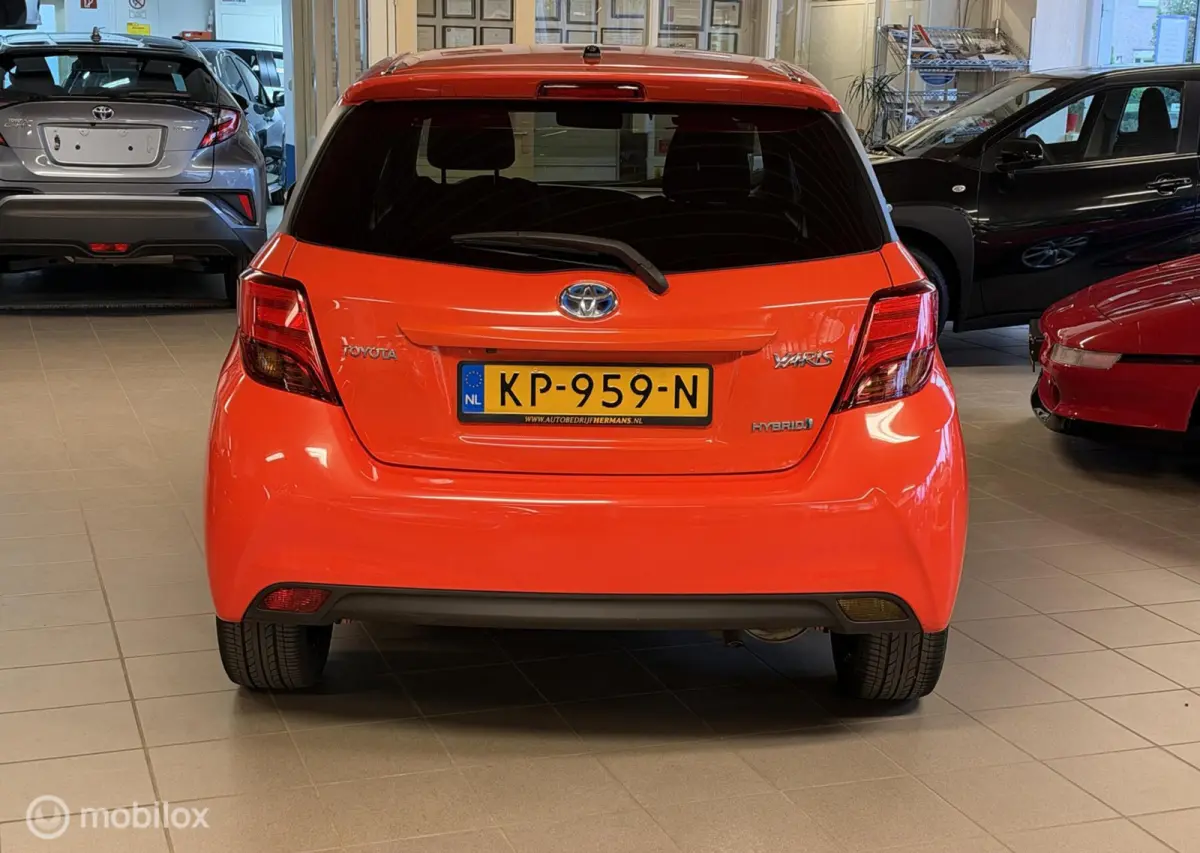 1.5 Hybrid Orange Sport