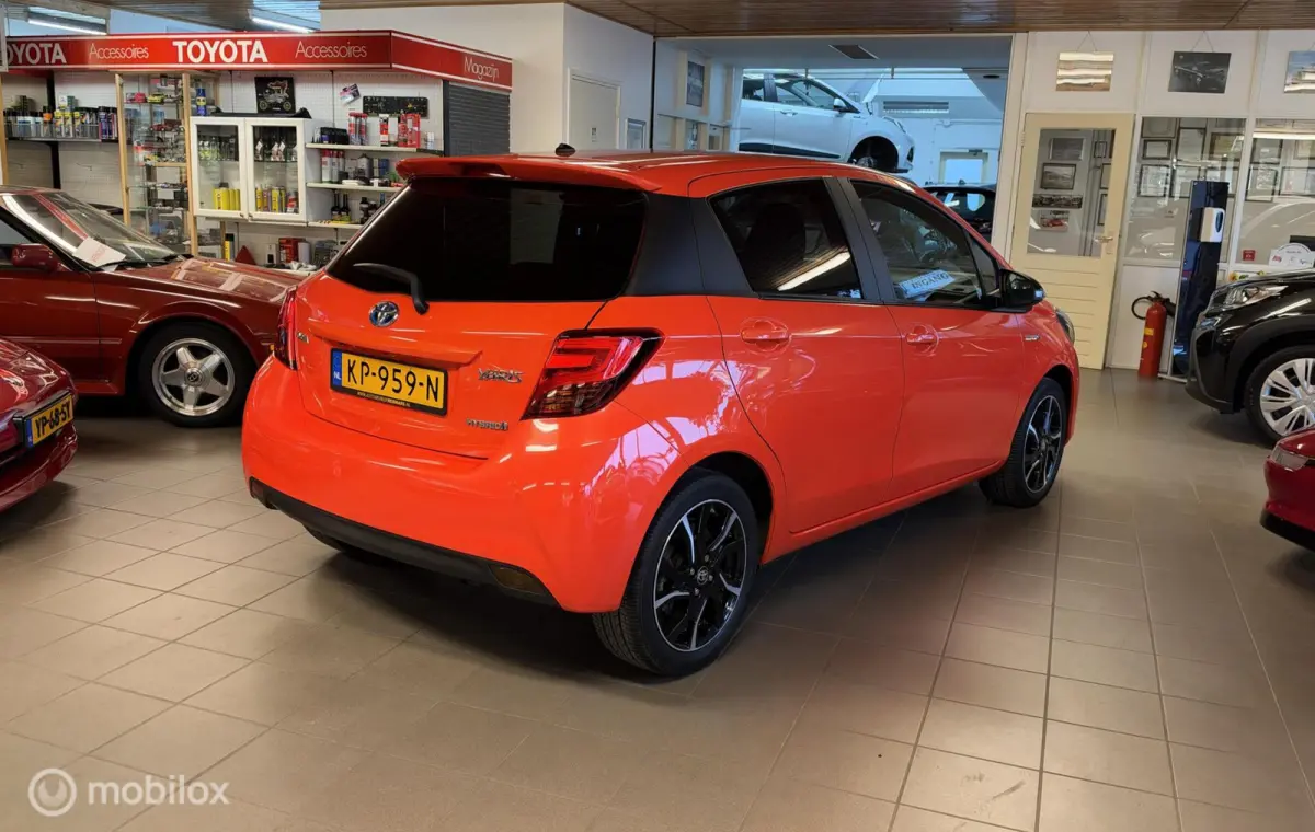 1.5 Hybrid Orange Sport