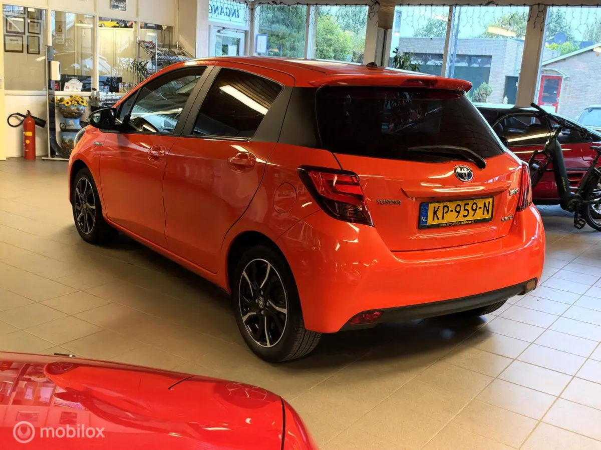 1.5 Hybrid Orange Sport