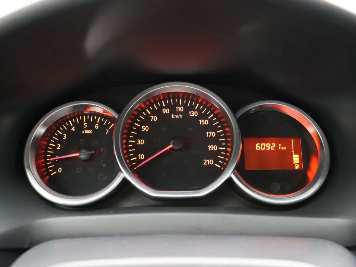 0.9 TCe SL | Trekhaak | Cruise Control | Airco | Navigatie |