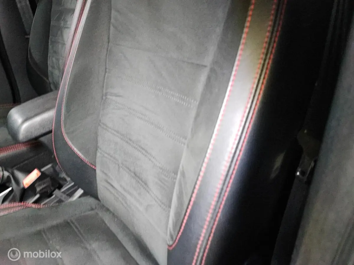 1.0 EcoBoost ST-LINE NW DISTRIBUTIERIEM TREKHAAK LED CRUISE NAVI LEER CARPLAY CAMERA NW APK