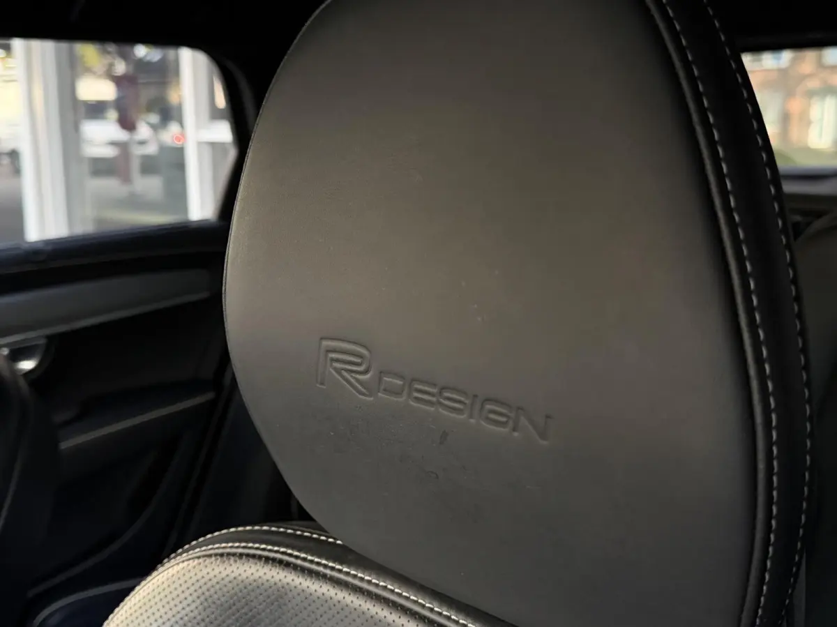2.0 T8 AWD R-Design Leer, Pano, Camera..