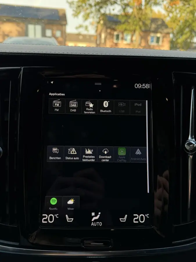 2.0 T8 AWD R-Design Leer, Pano, Camera..
