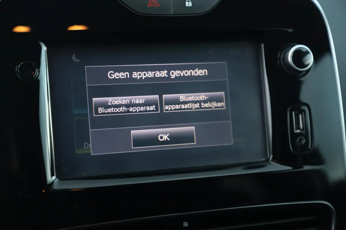 0.9 TCe Limited Navigatie Bluetooth Airco LMV Cruise Control Parkeersensor