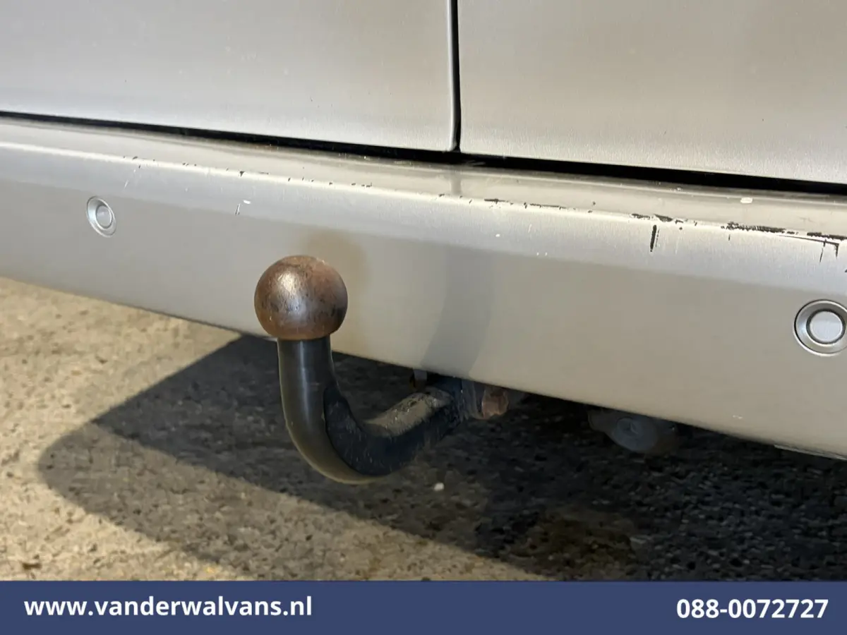 114 CDI 136pk L2H1 Euro6 Airco | Camera | LED | Trekhaak | Cruisecontrol | Stoelverwarming Parkeersensoren, Bijrijdersbank