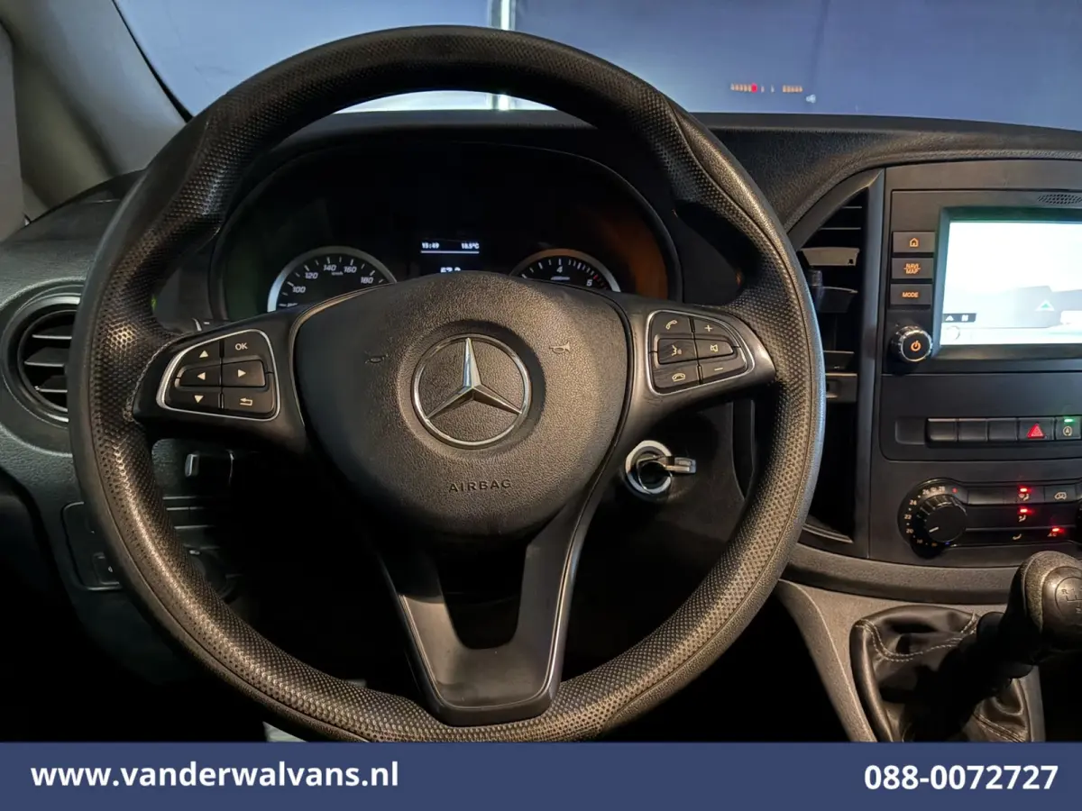 114 CDI 136pk L2H1 Euro6 Airco | Camera | LED | Trekhaak | Cruisecontrol | Stoelverwarming Parkeersensoren, bijrijdersbank