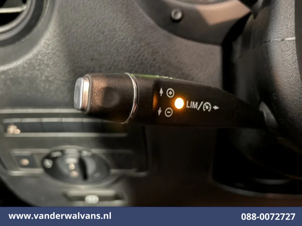 114 CDI 136pk L2H1 Euro6 Airco | Camera | LED | Trekhaak | Cruisecontrol | Stoelverwarming Parkeersensoren, Bijrijdersbank