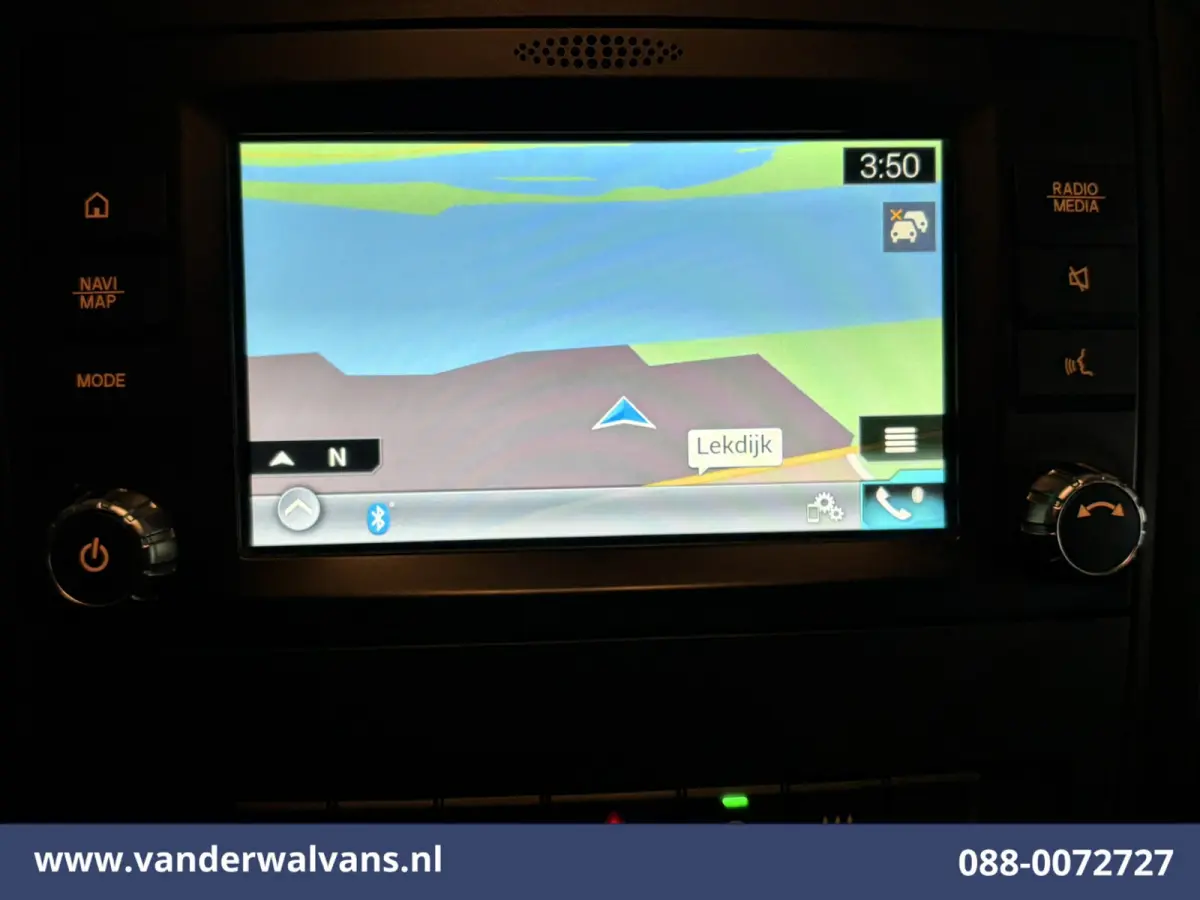 114 CDI 136pk L2H1 Euro6 Airco | Camera | LED | Trekhaak | Cruisecontrol | Stoelverwarming Parkeersensoren, bijrijdersbank