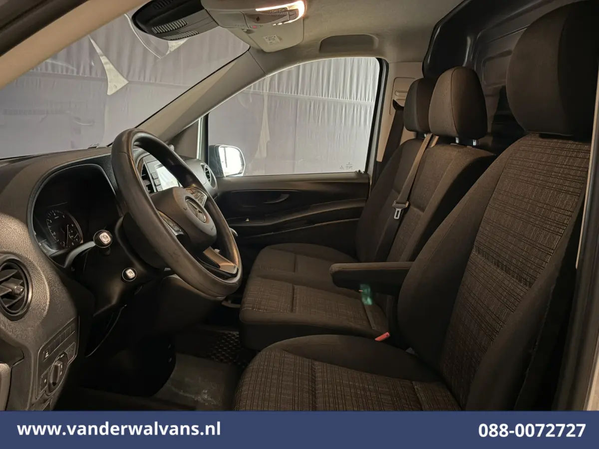 114 CDI 136pk L2H1 Euro6 Airco | Camera | LED | Trekhaak | Cruisecontrol | Stoelverwarming Parkeersensoren, Bijrijdersbank