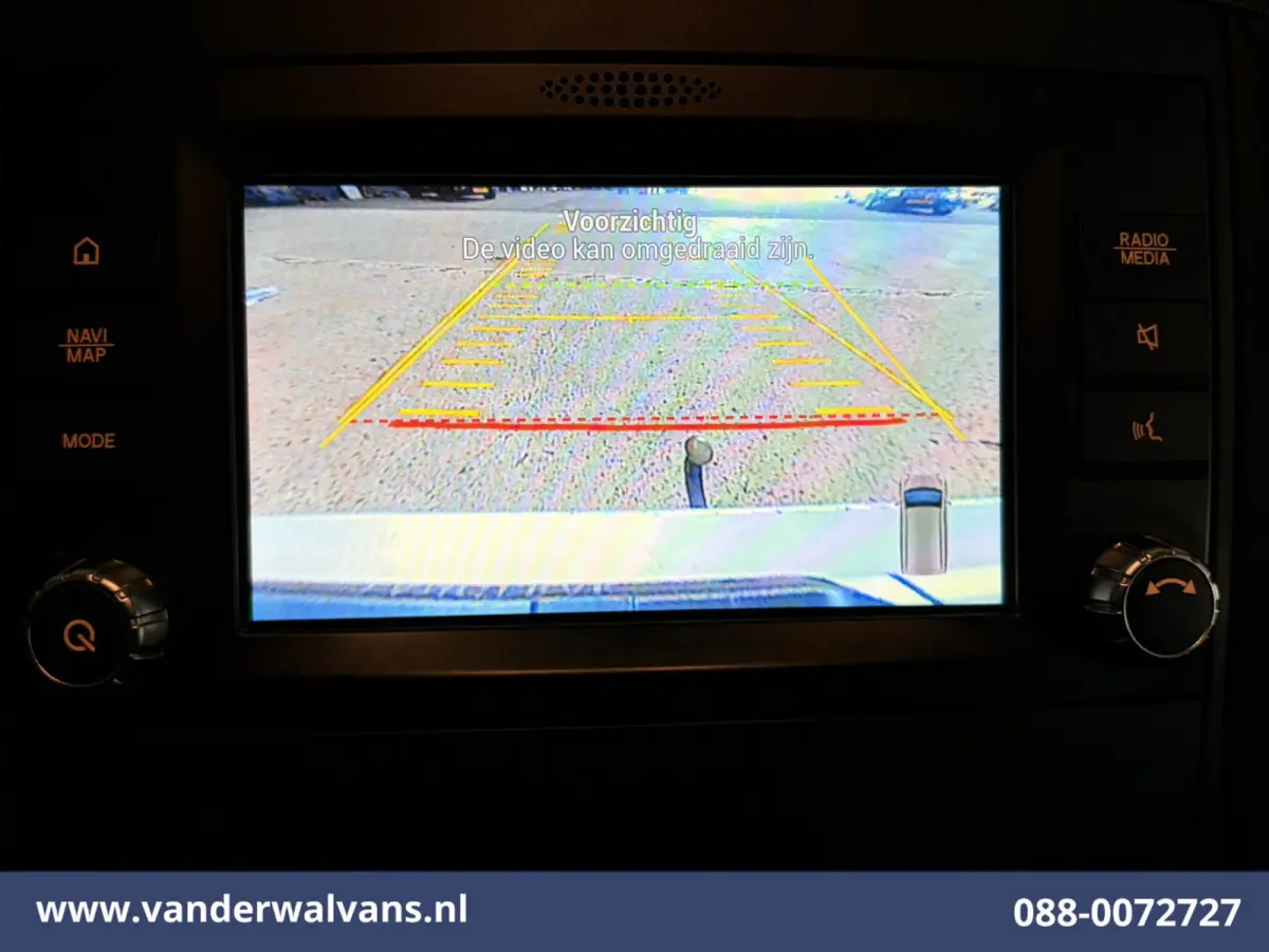 114 CDI 136pk L2H1 Euro6 Airco | Camera | LED | Trekhaak | Cruisecontrol | Stoelverwarming Parkeersensoren, Bijrijdersbank