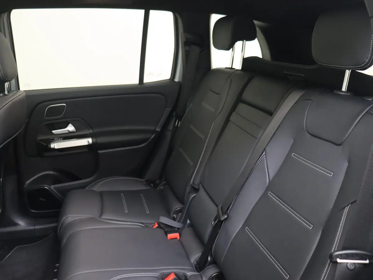 250 4MATIC Premium Plus /Panoramadak /Burmester /Memory stoelen /360 Camera /Leder