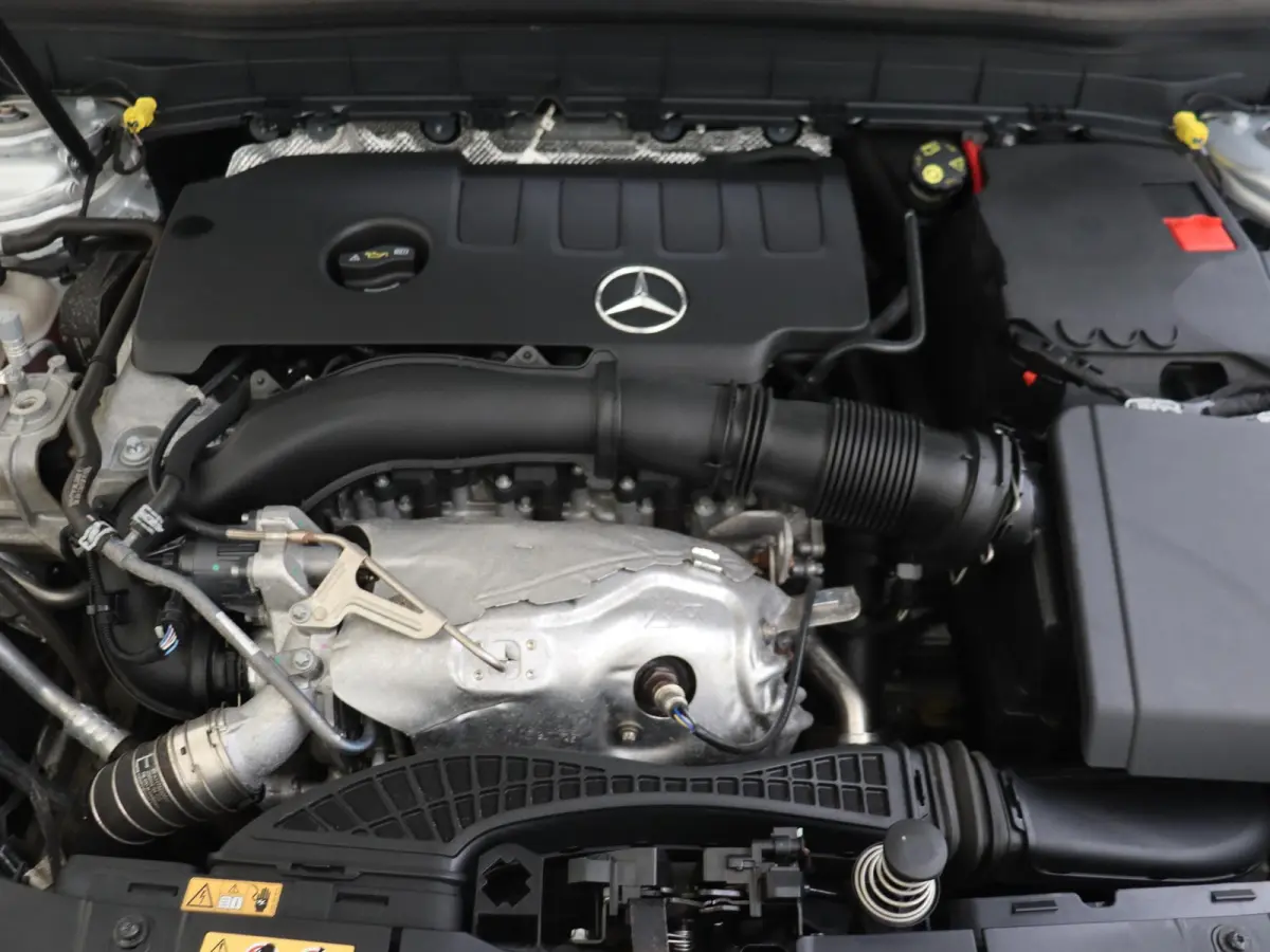 250 4MATIC Premium Plus /Panoramadak /Burmester /Memory stoelen /360 Camera /Leder