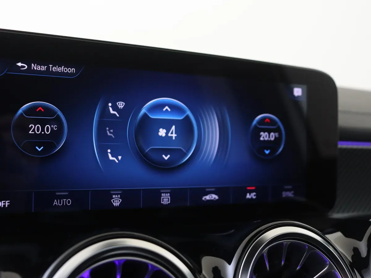 250 4MATIC Premium Plus /Panoramadak /Burmester /Memory stoelen /360 Camera /Leder