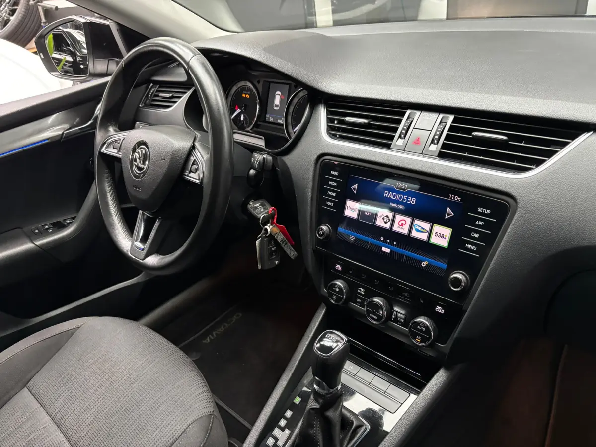 1.5 TSI Greentech Business Edition Plus / Carplay