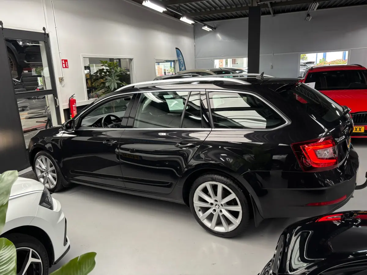 1.5 TSI Greentech Business Edition Plus / Carplay