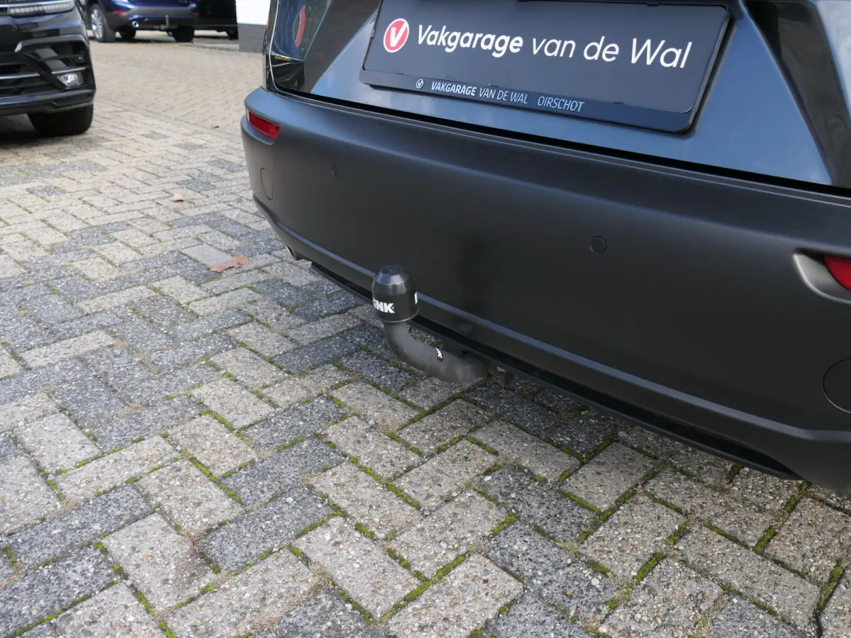 2.0 e-SkyActiv-G M Hybrid Exclusive-line | Trekhaak | Head-up display | Leder | Memory | Elektrische achterklep | Apple-/Android Carplay | Dodehoek detectie | Stuur-/Stoelverwarming | Achter