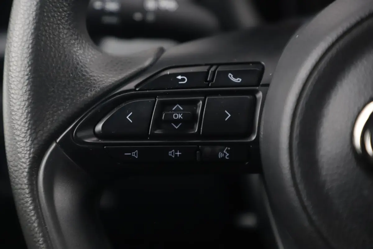 1.0 VVT-i MT Quiet Edition Airco Adaptive Cruise Control Rijstrooksensor