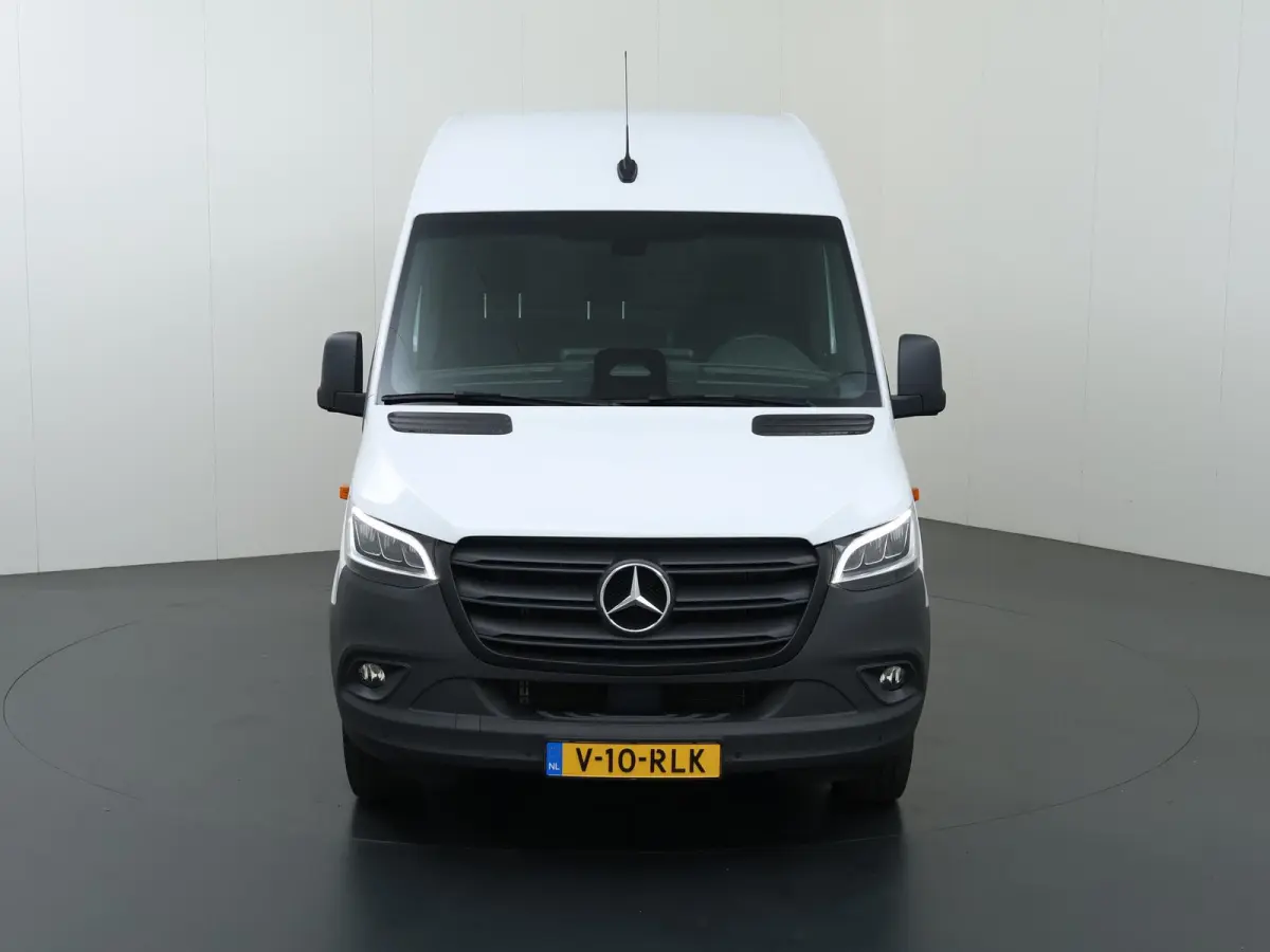 317 CDI | AUT. | L2 H2 | PRO | LED KOPLAMPEN | NAVIGATIE | PARKEERCAMERA | STOELVERWARMING | 3-ZITS | CERTIFIED