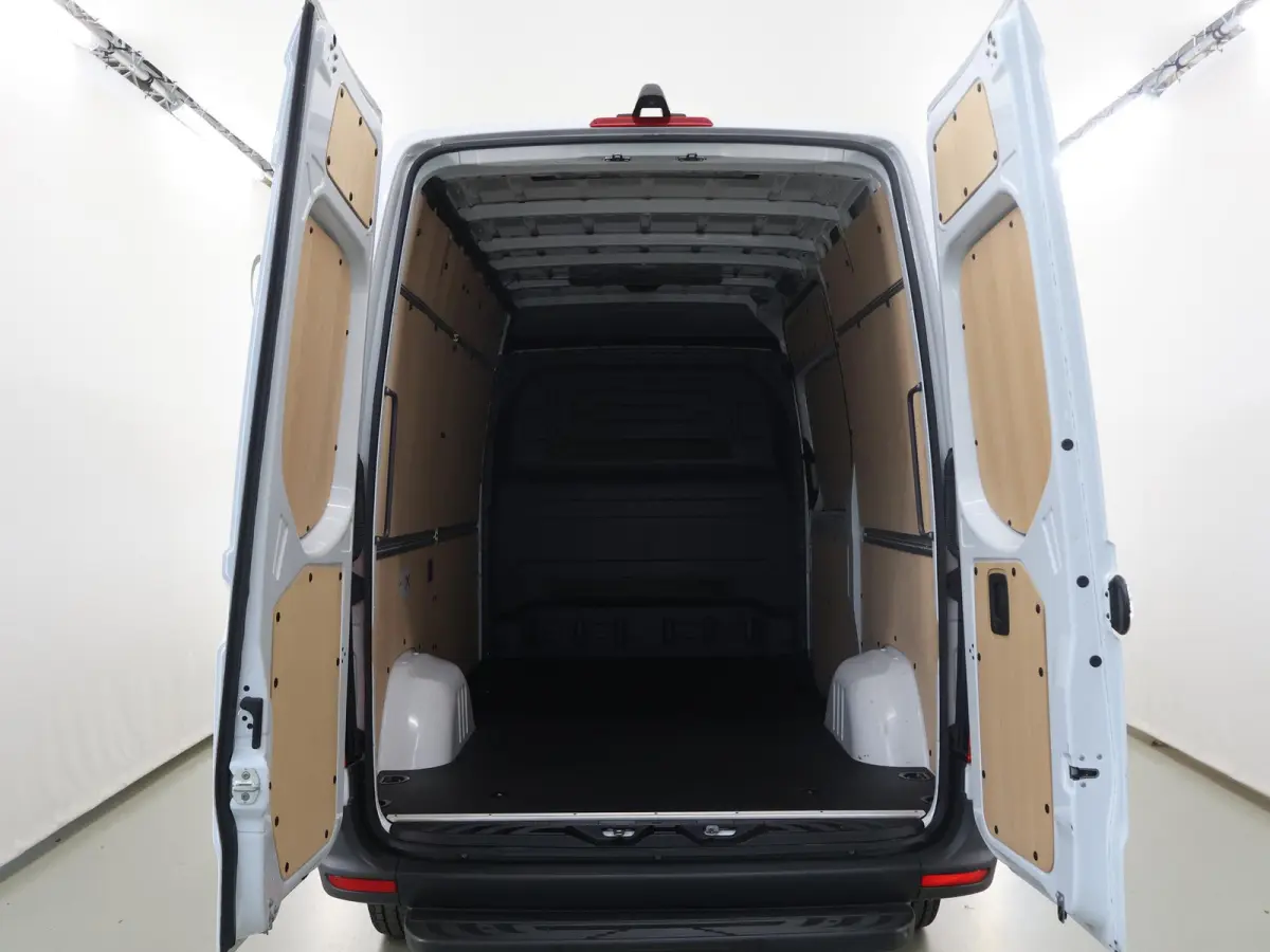 317 CDI | AUT. | L2 H2 | PRO | LED KOPLAMPEN | NAVIGATIE | PARKEERCAMERA | STOELVERWARMING | 3-ZITS | CERTIFIED