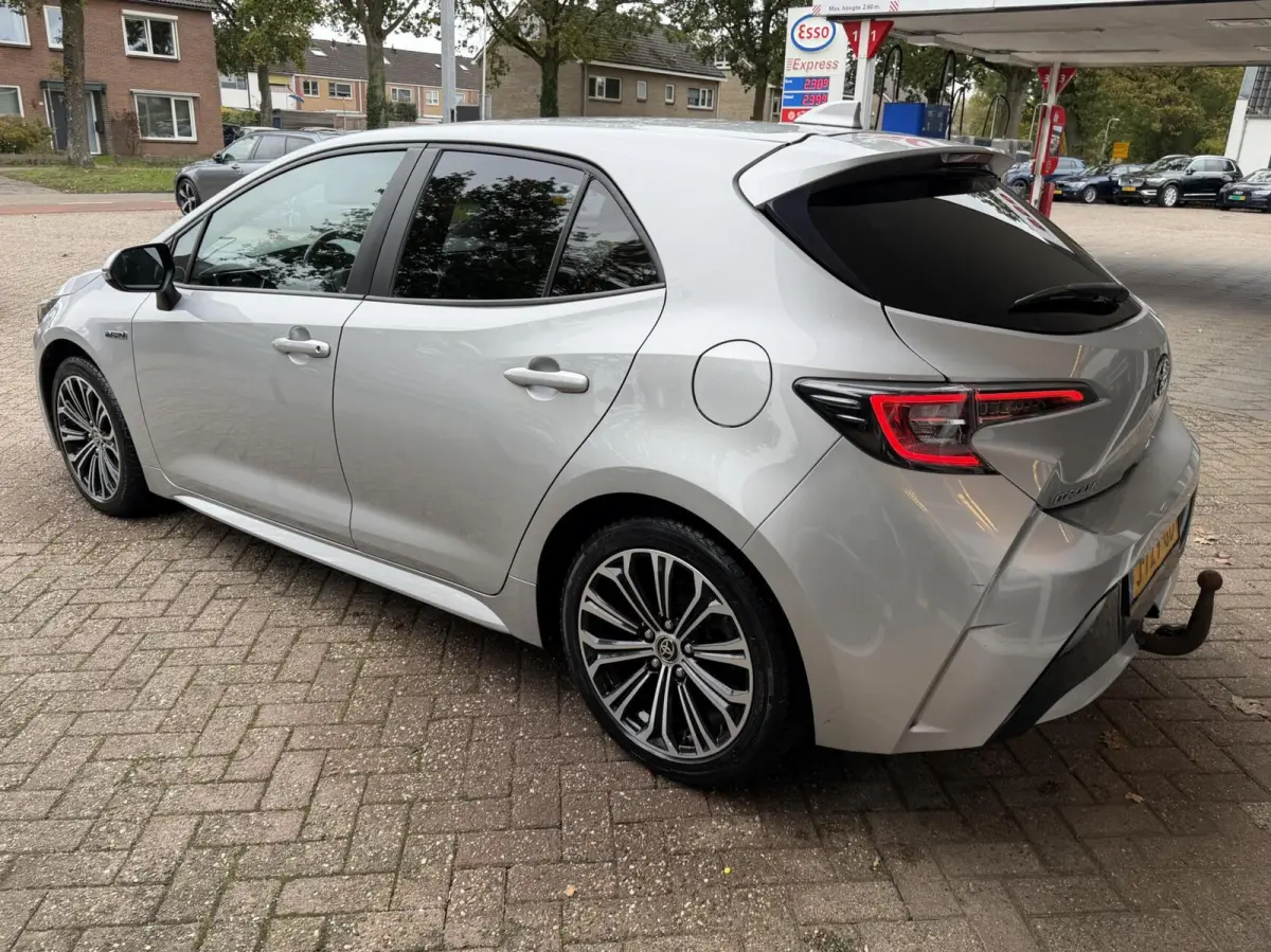 1.8 Hybrid Active