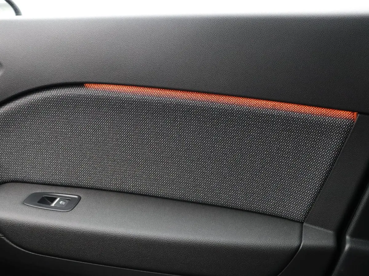 1.8 E-Tech full hybrid 160pk techno | Vijf jaar garantie | Stoel- en stuurwielverwarming | Achteruitrijcamera | Apple Carplay / Android Auto |