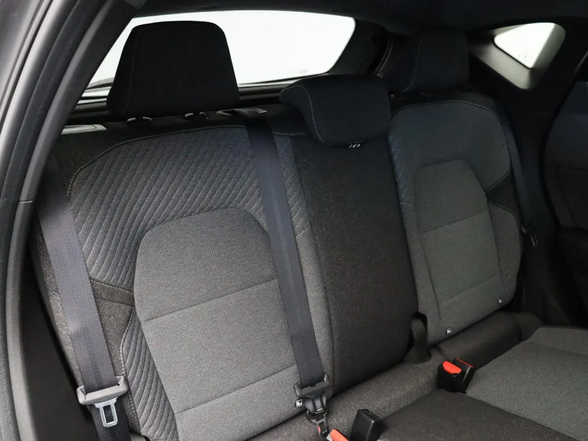 1.8 E-Tech full hybrid 160pk techno | Vijf jaar garantie | Stoel- en stuurwielverwarming | Achteruitrijcamera | Apple Carplay / Android Auto |