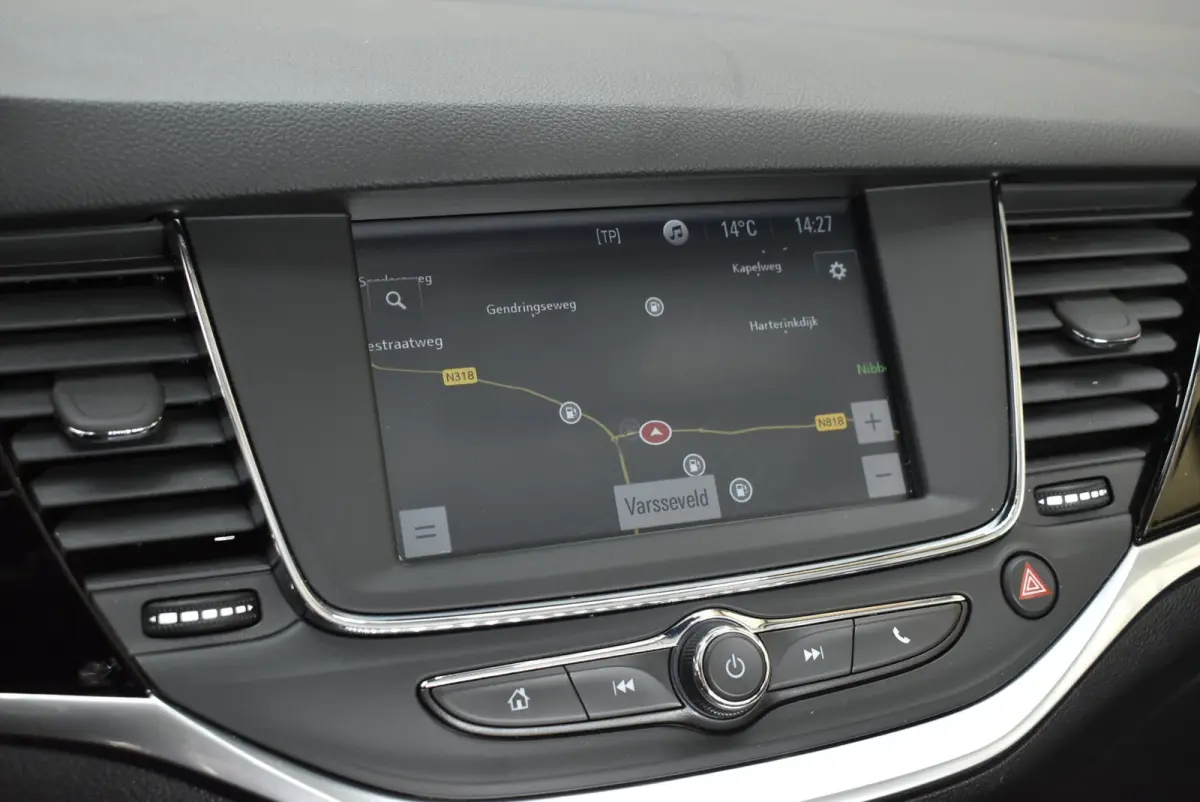 1.4 Turbo Innovation 150pk Trekhaak Keyless Carplay Matrix-LED NL-auto Clima PDC + Nwe APK